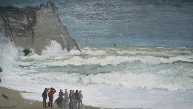 Mar agitado em Étretat