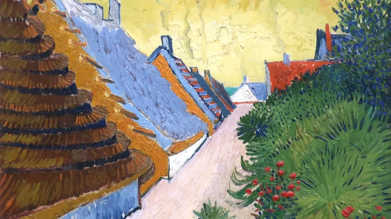 Street in Saintes-Maries