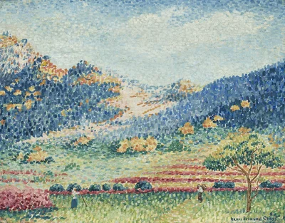 Paysage avec les petites montagnes mauresques